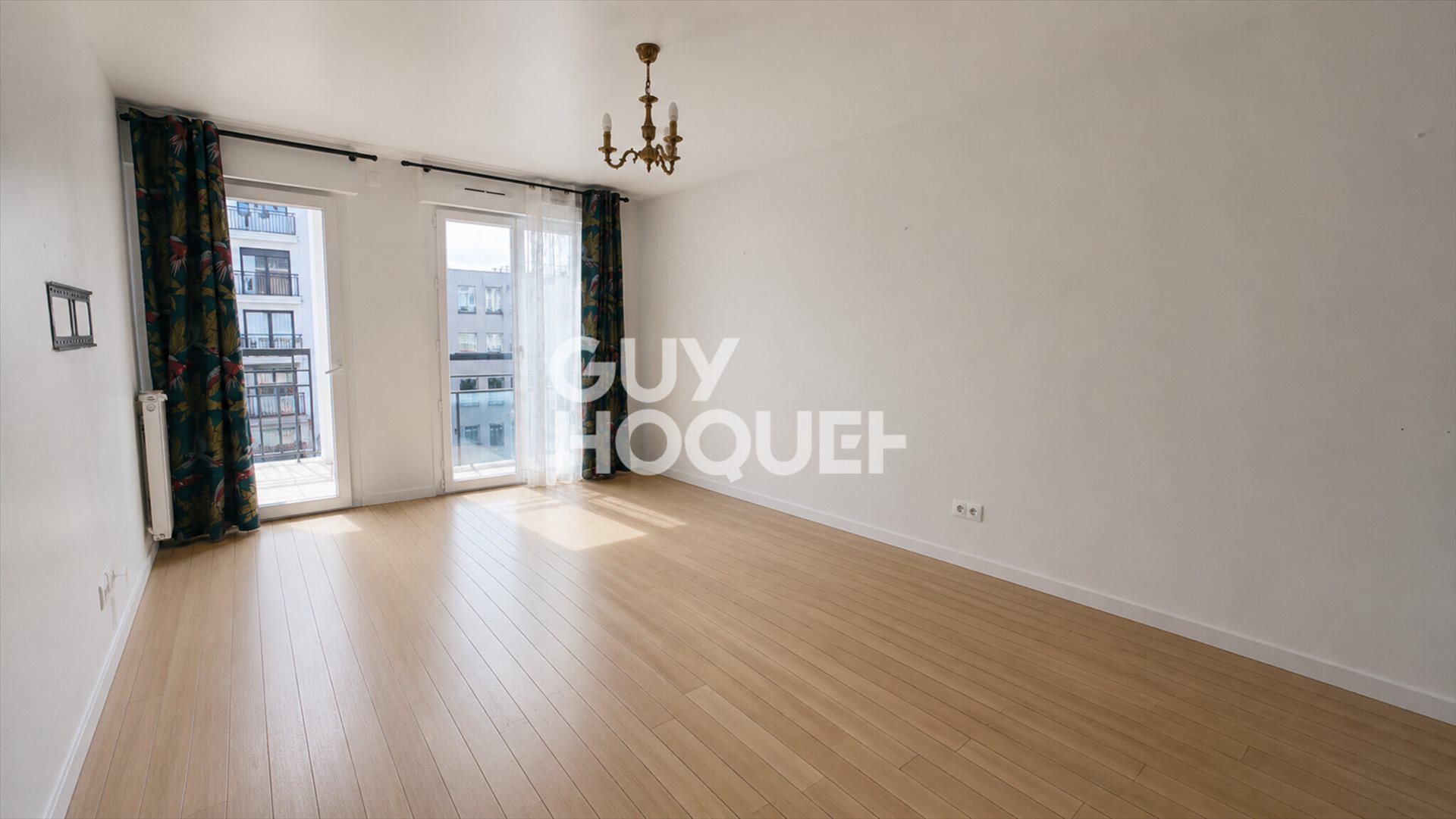 Appartement à louer, 58m², Suresnes