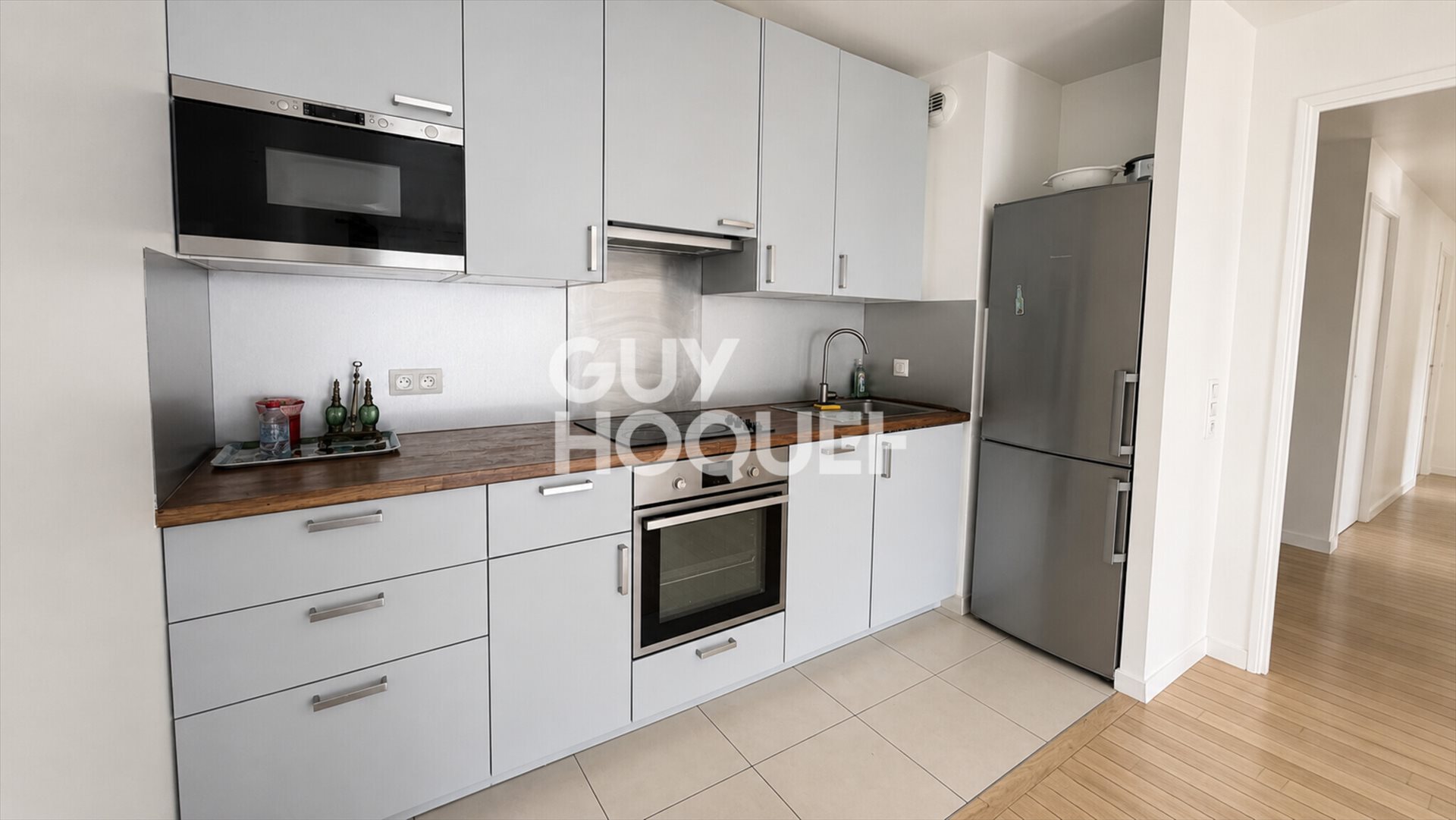 Appartement à louer, 58m², Suresnes