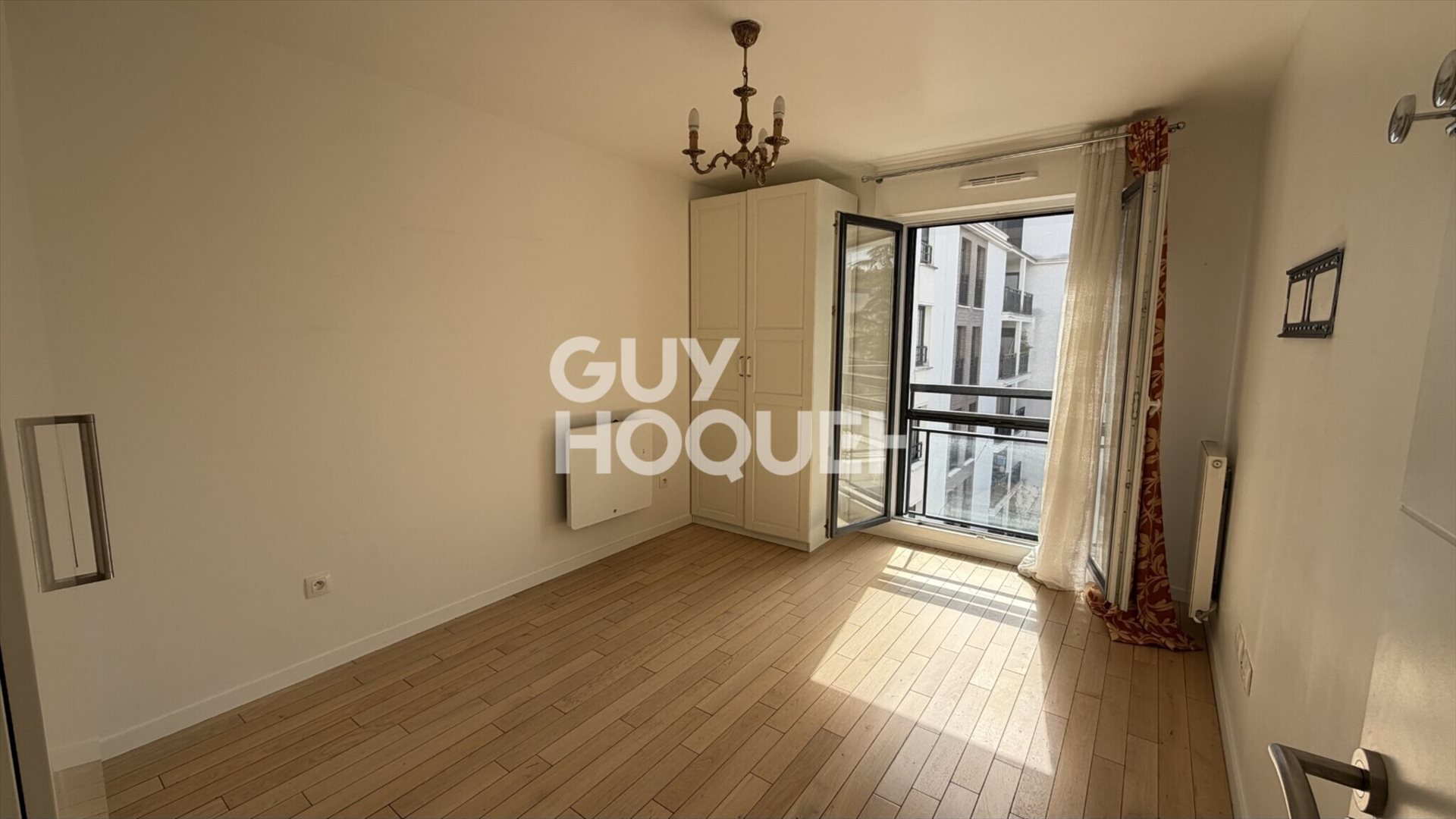 Appartement à louer, 58m², Suresnes