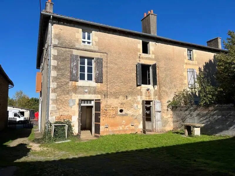 Maison à vendre, 213m², Lezay