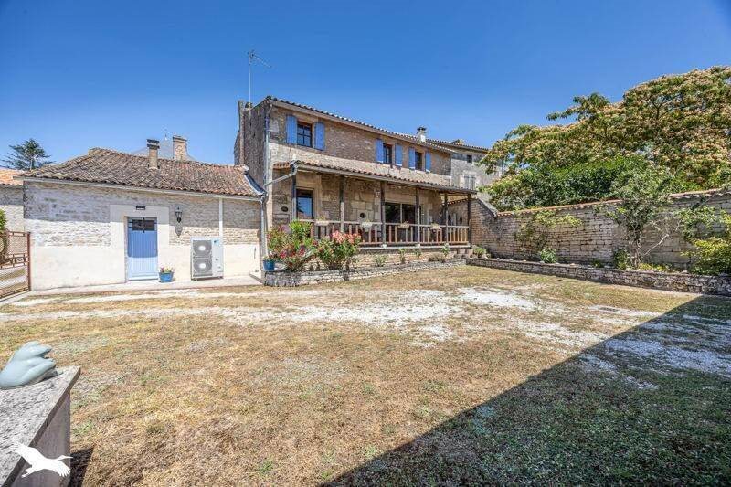 Maison à vendre, 170m², Chef-Boutonne