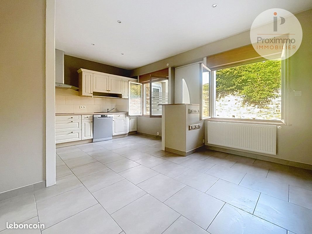 Maison à louer, 171m², Grand-Fougeray