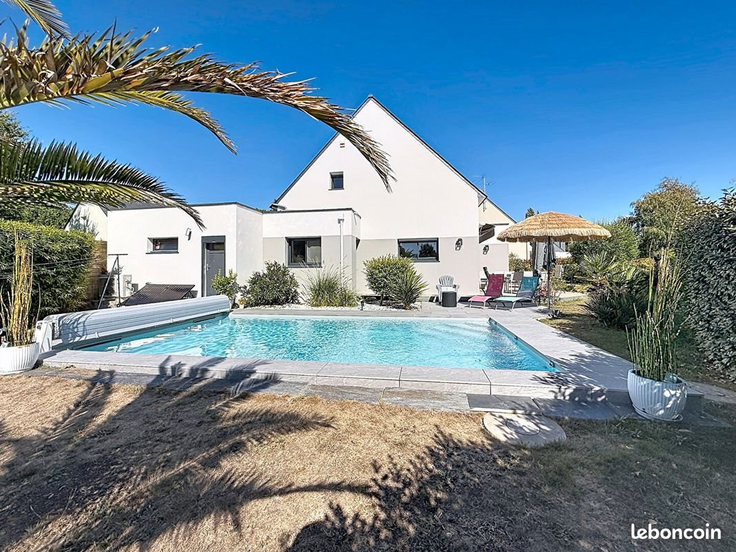 Maison à vendre, 120m², Ambon