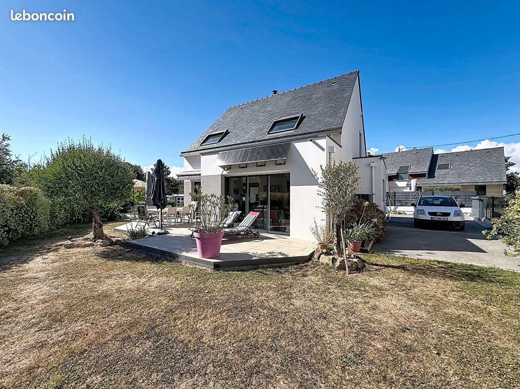Maison à vendre, 120m², Ambon