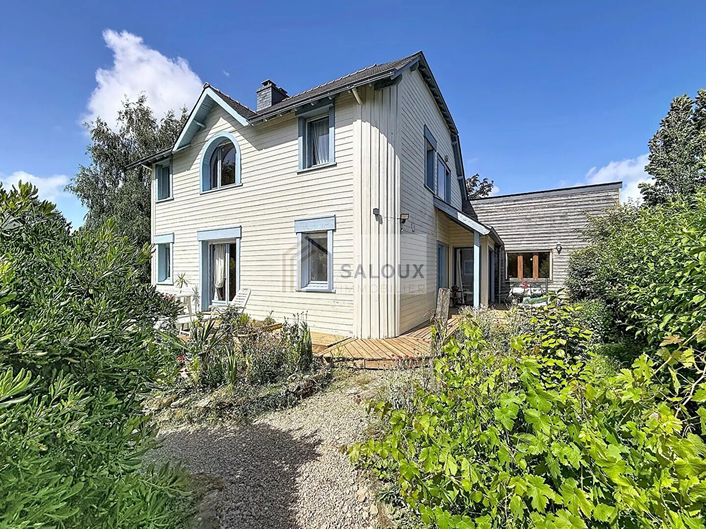 Maison à vendre, 150m², Ambon
