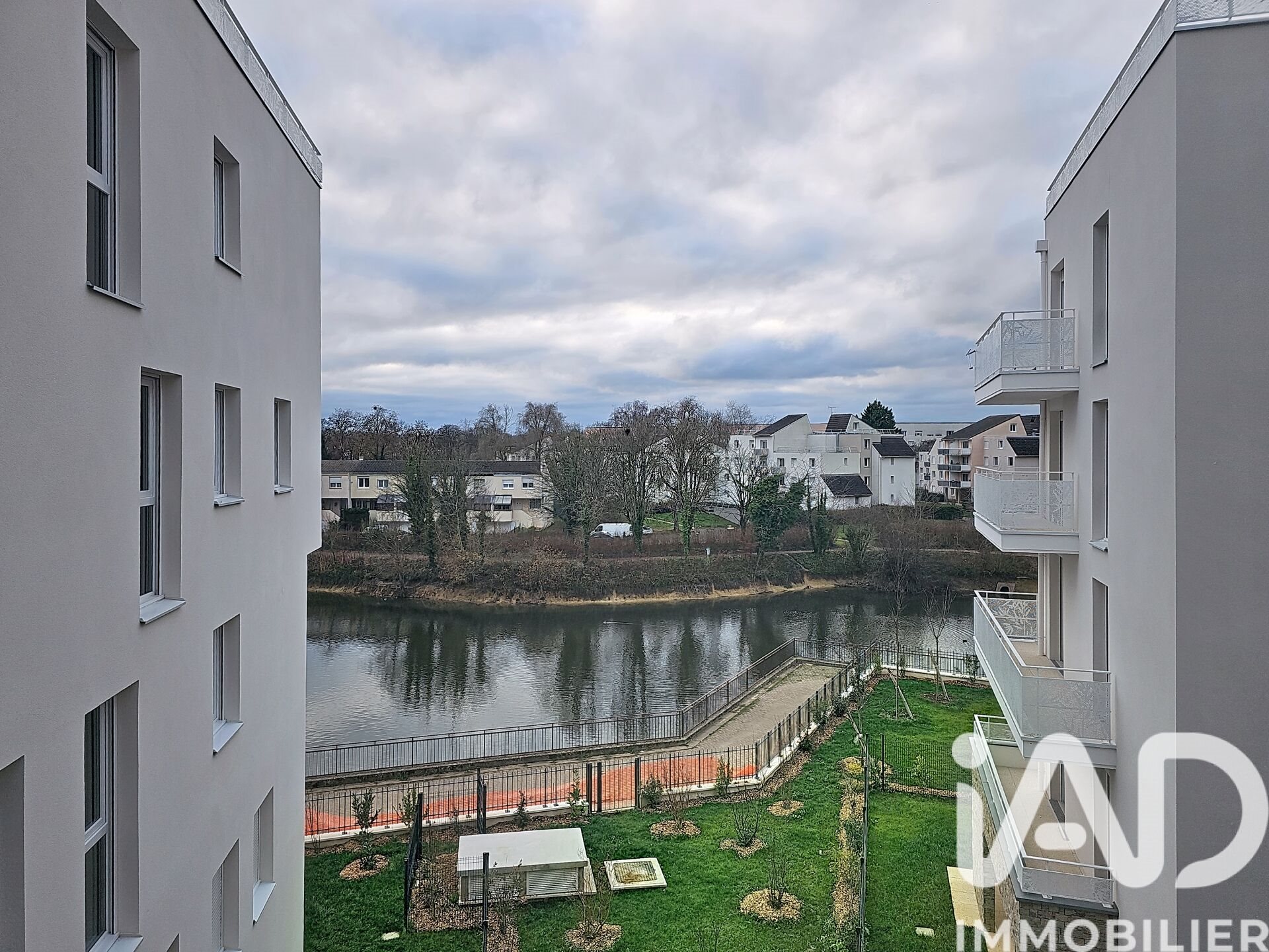 Appartement à vendre, 44m², Savigny-le-Temple