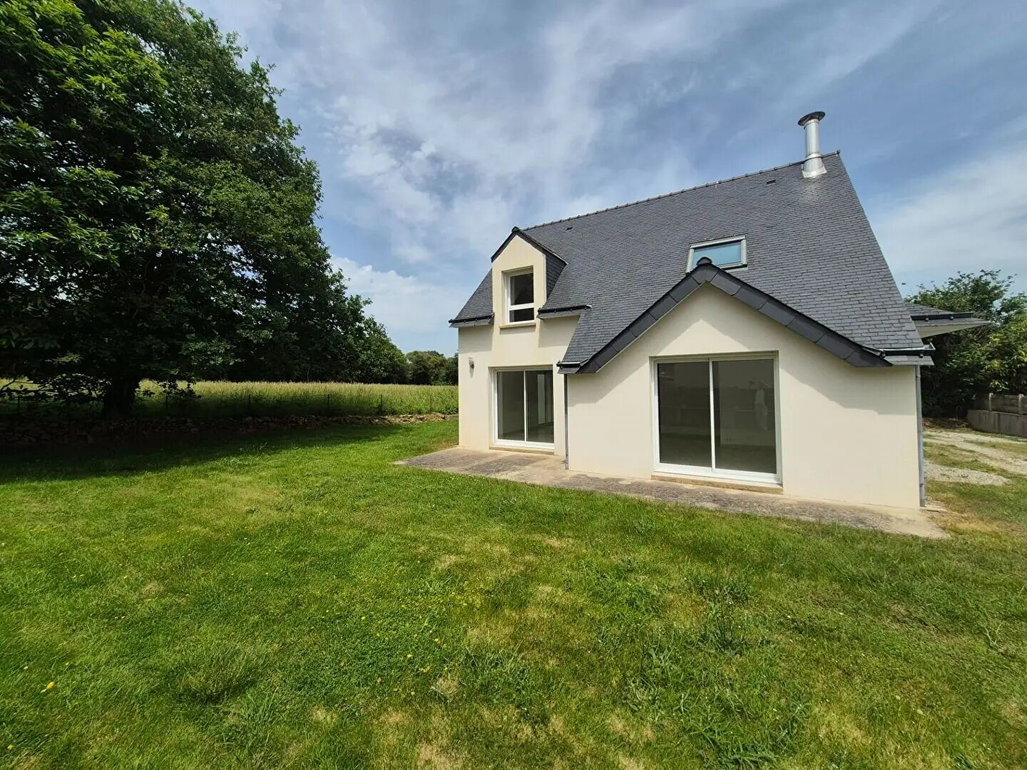 Maison à vendre, 102m², Plougoumelen