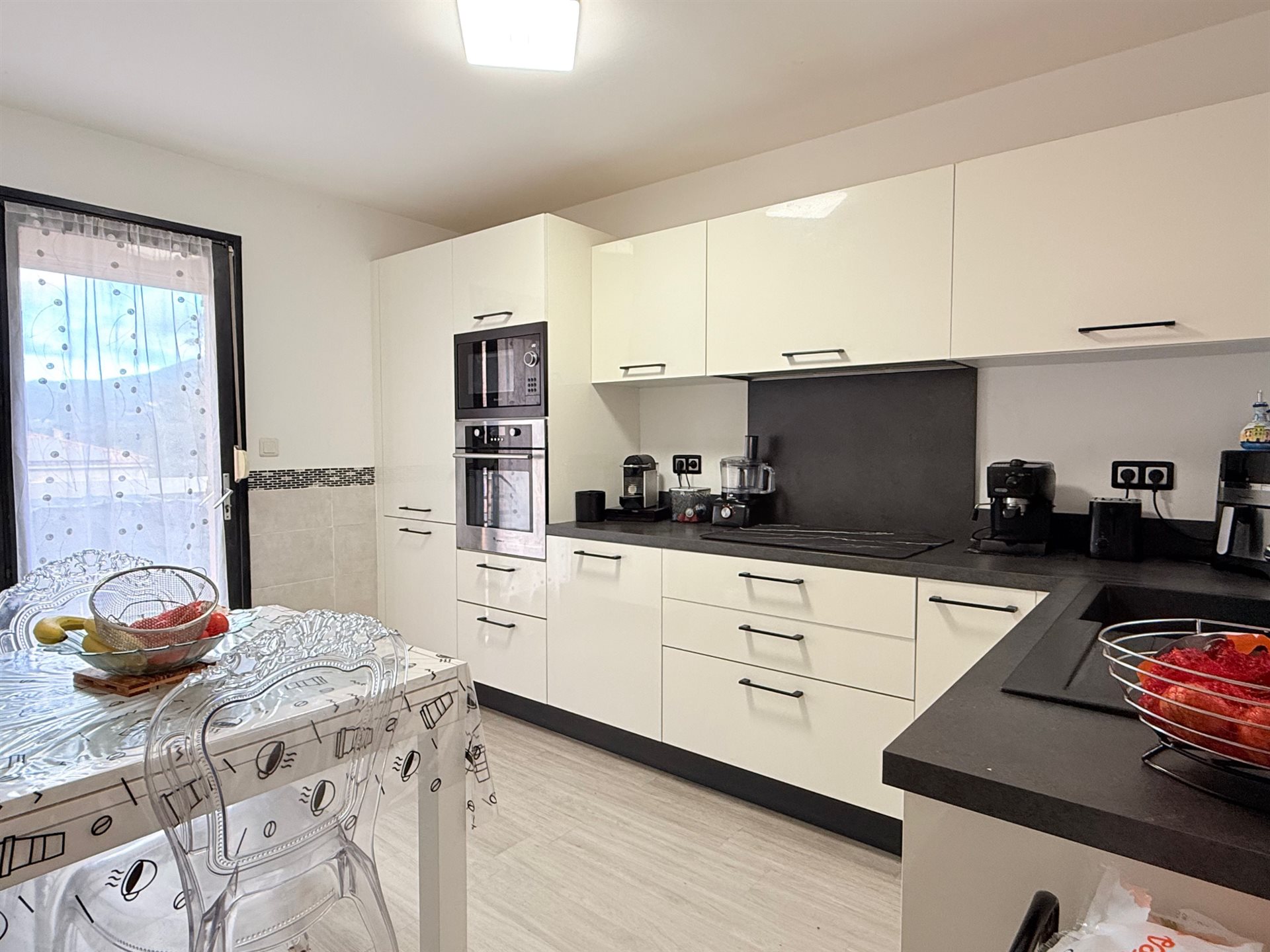 Maison à vendre, 116m², Alata