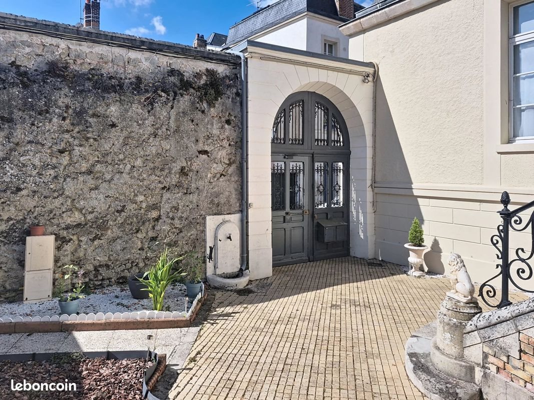 Appartement à louer, 86m², Laon