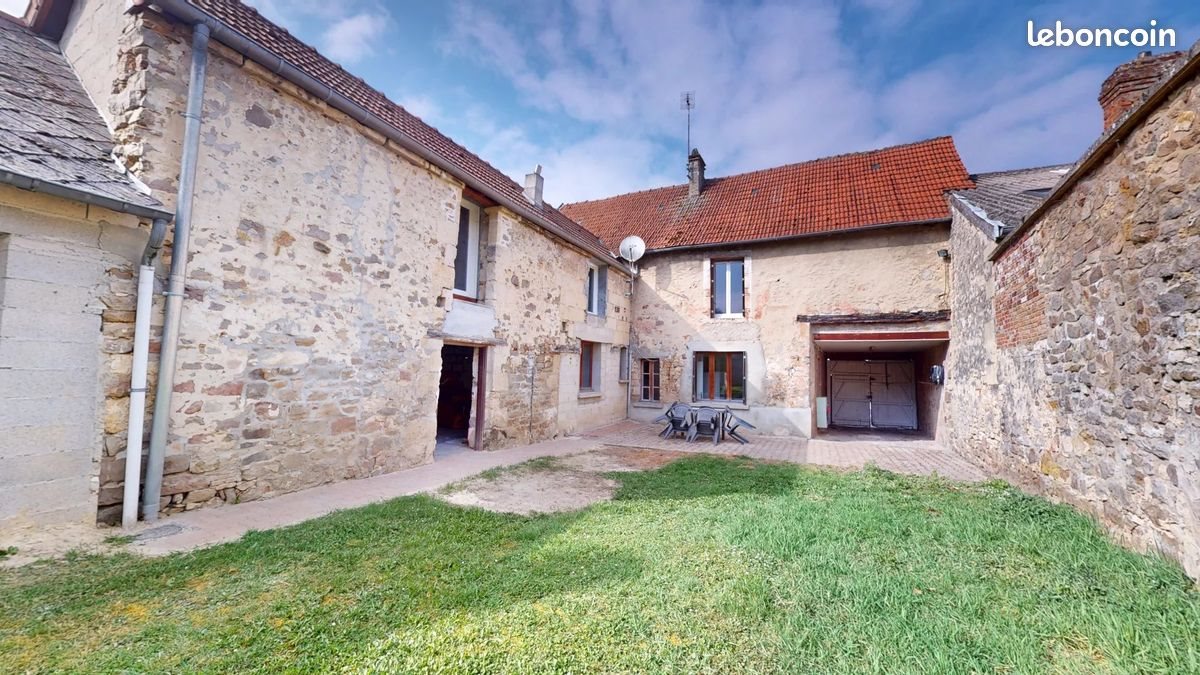 Maison à vendre, 163m², Mauregny-en-Haye