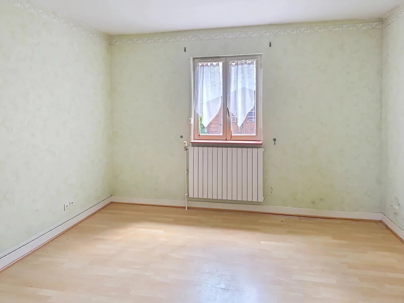 Maison à vendre, 2m², Laon