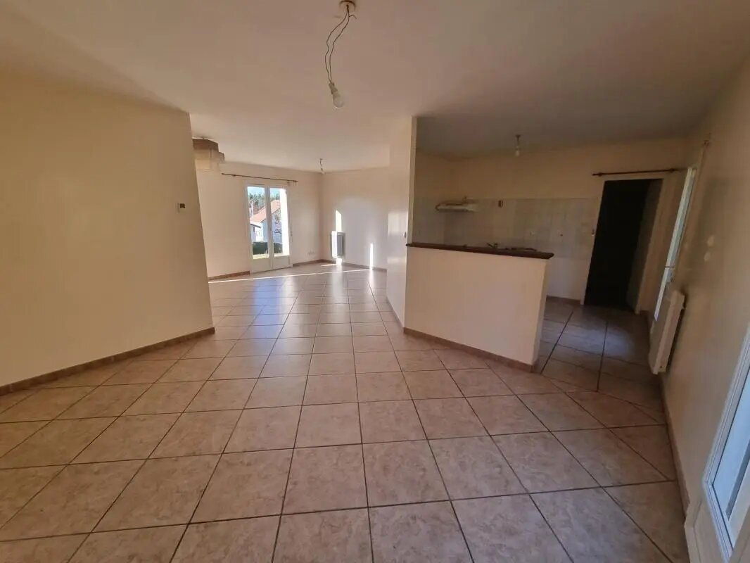 Maison à vendre, 84m², Saint-Yrieix-la-Perche