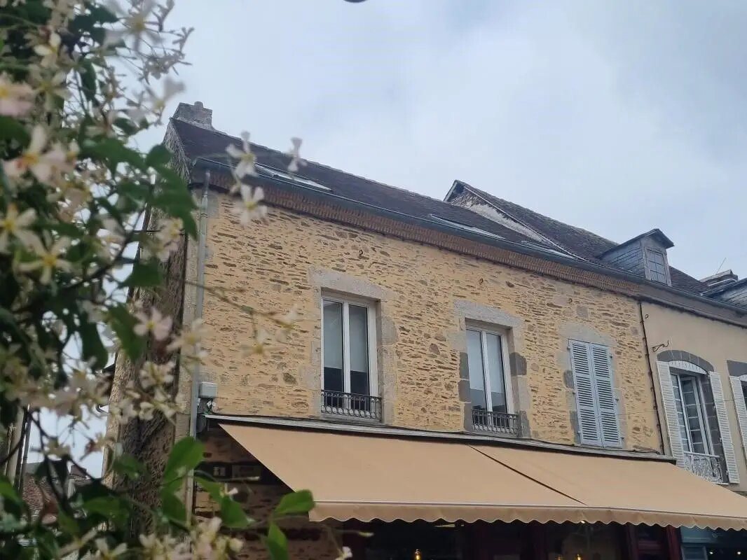 Maison à vendre, 140m², Saint-Yrieix-la-Perche