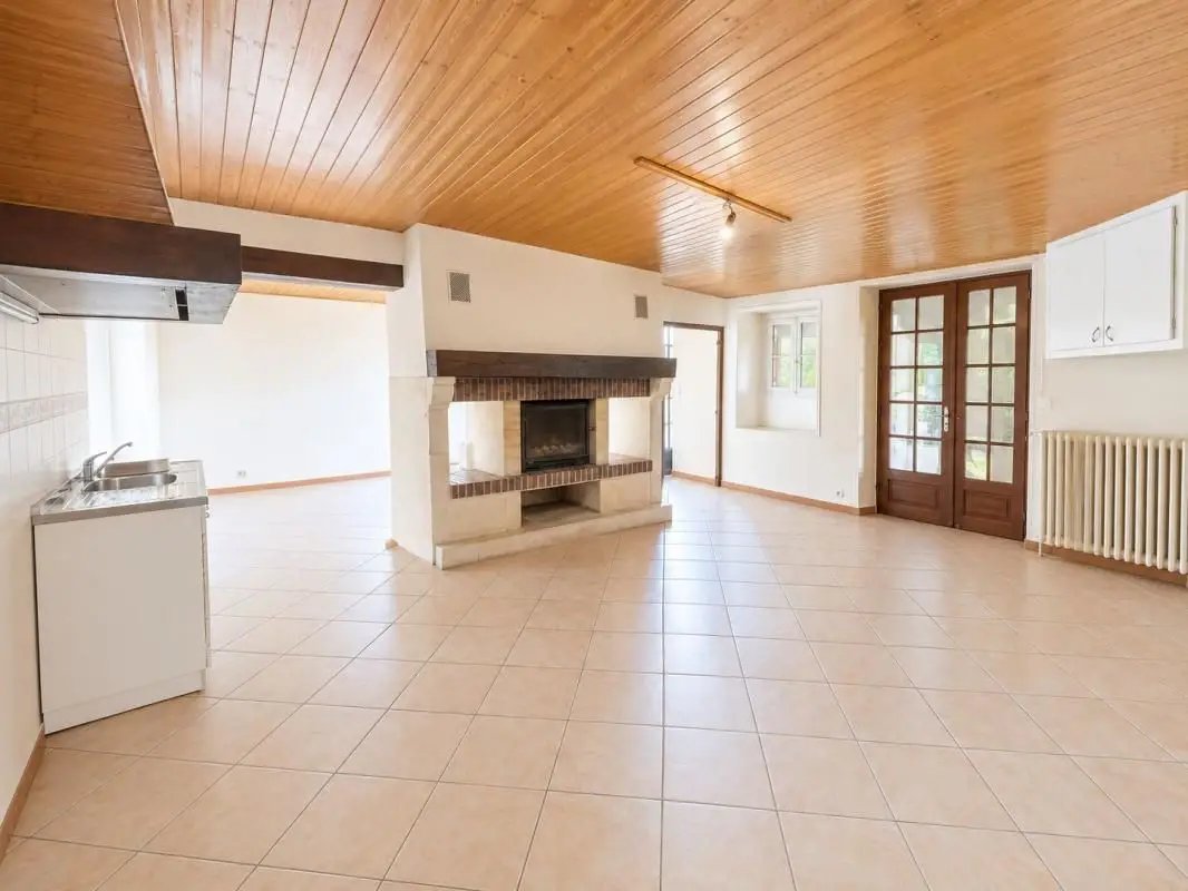 Maison à vendre, 108m², Nantheuil