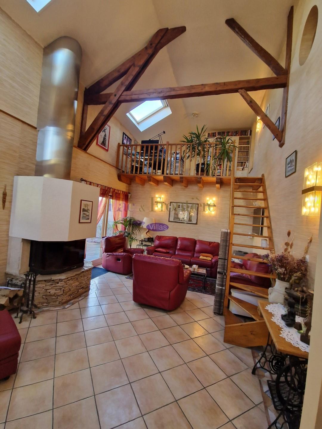 Maison à vendre, 184m², Douvaine