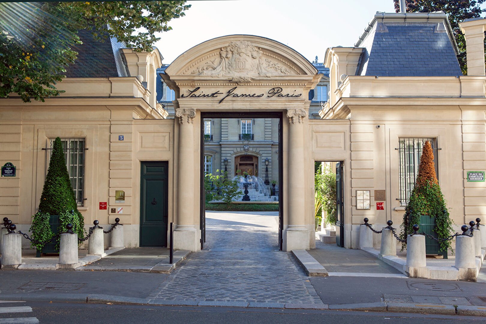 Maison à louer, 340m², Paris 16ème