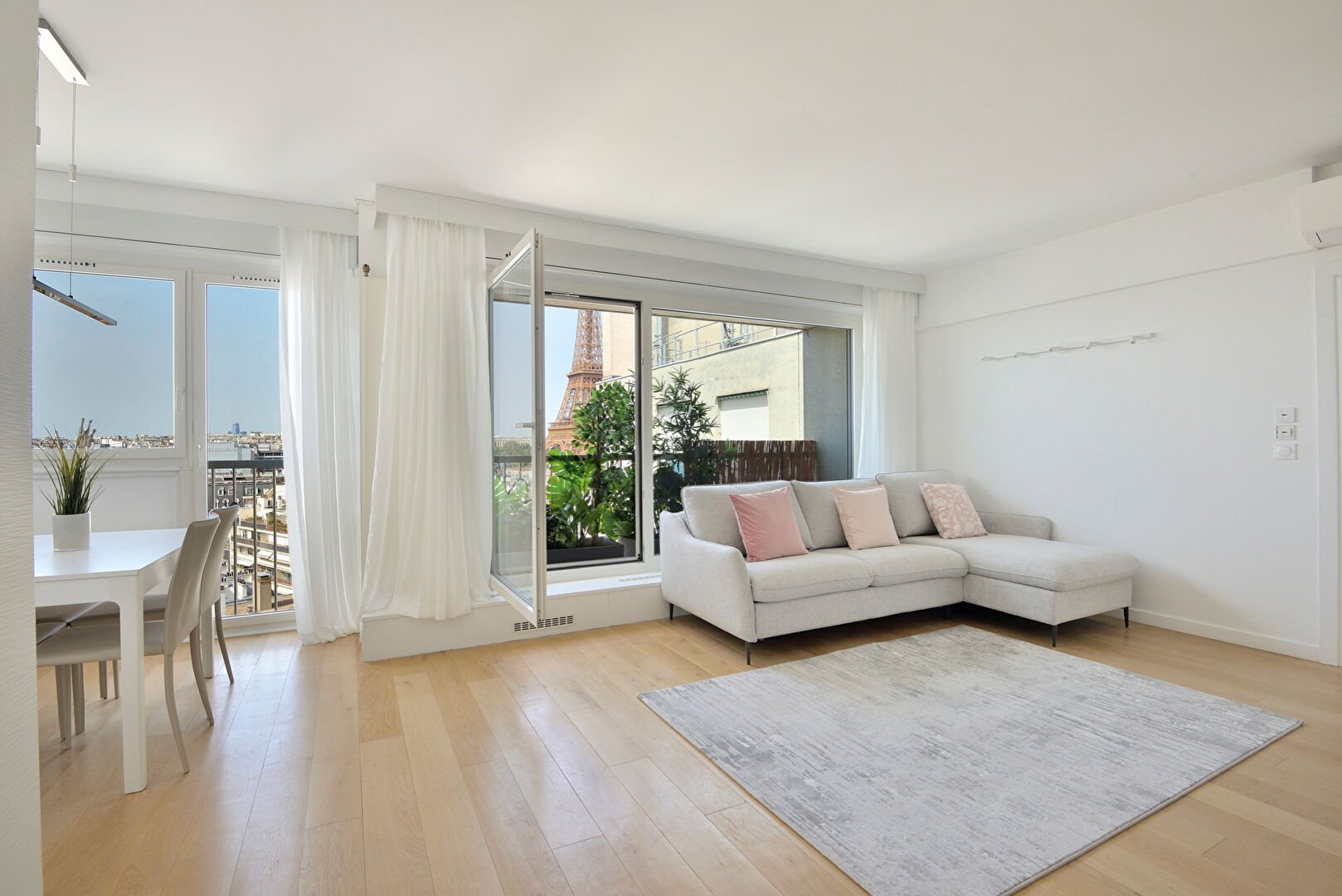 Maison à louer, 57m², Paris 7ème