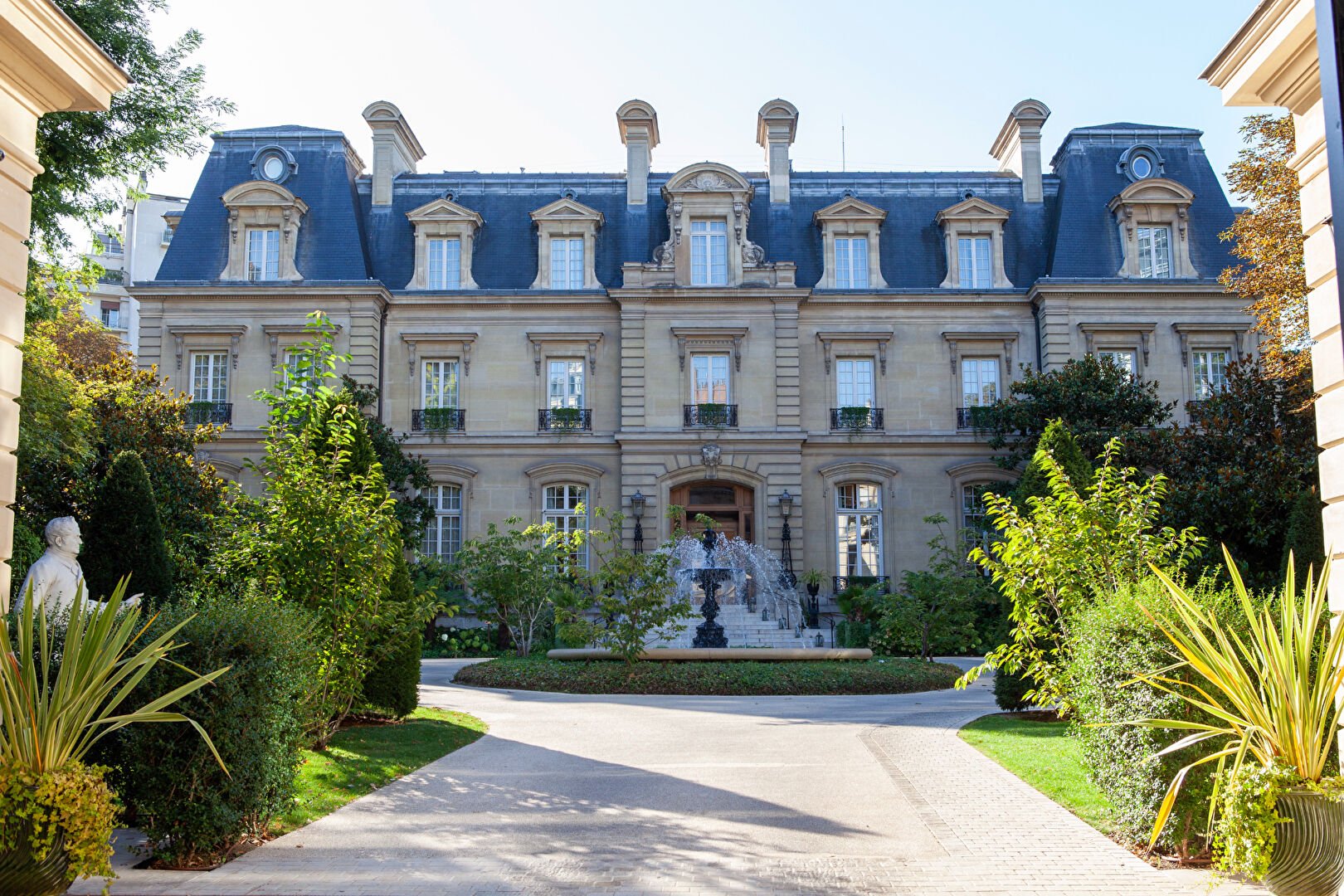 Maison à louer, 240m², Paris 16ème