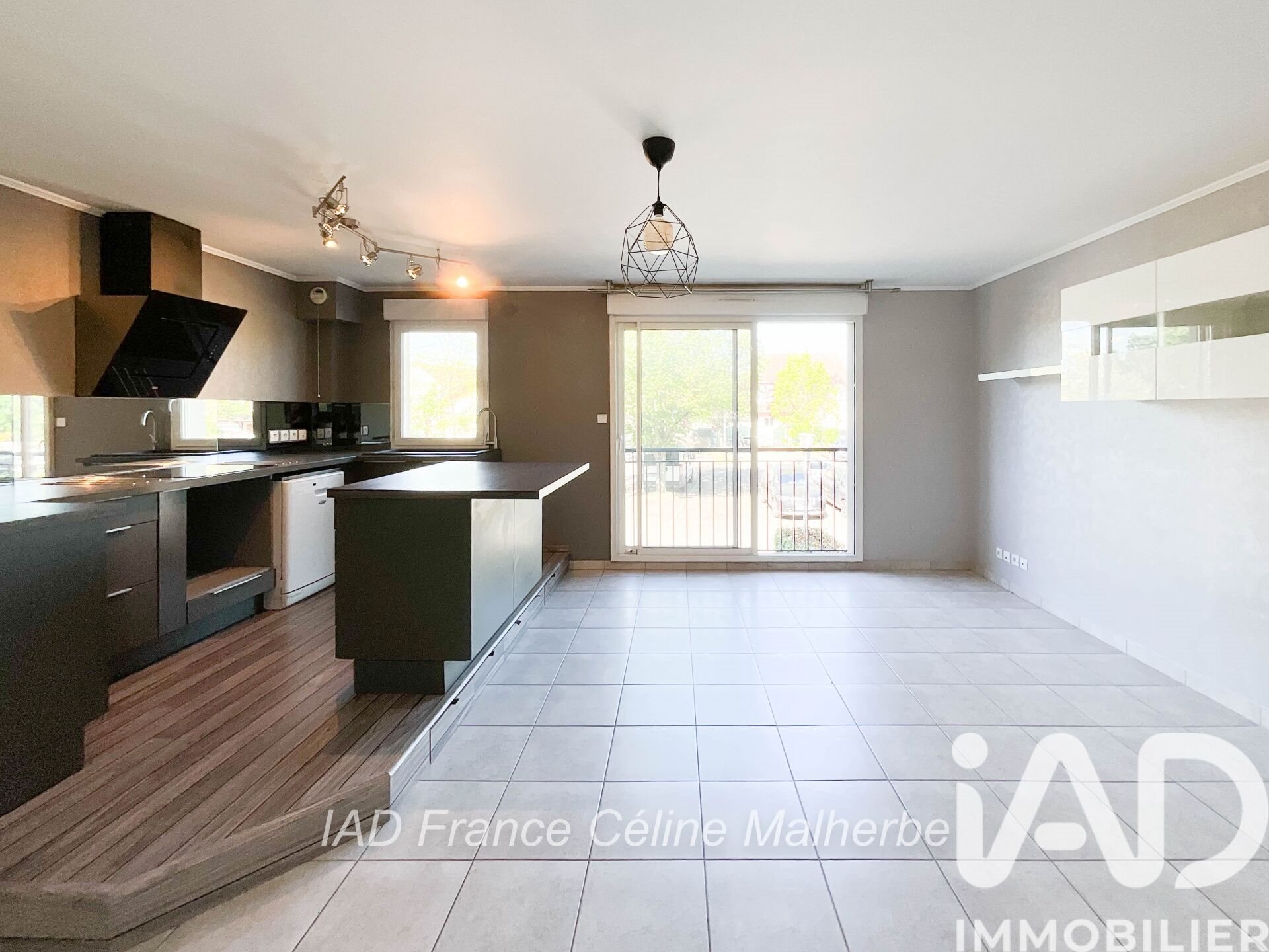 Appartement à vendre, 57m², Mantes-la-Ville