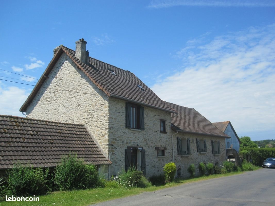 Maison à vendre, 262m², Saint-Yrieix-la-Perche