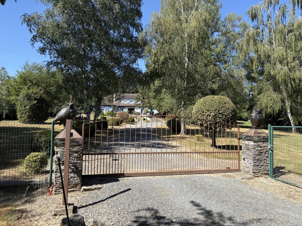 Maison à vendre, 268m², Coussac-Bonneval