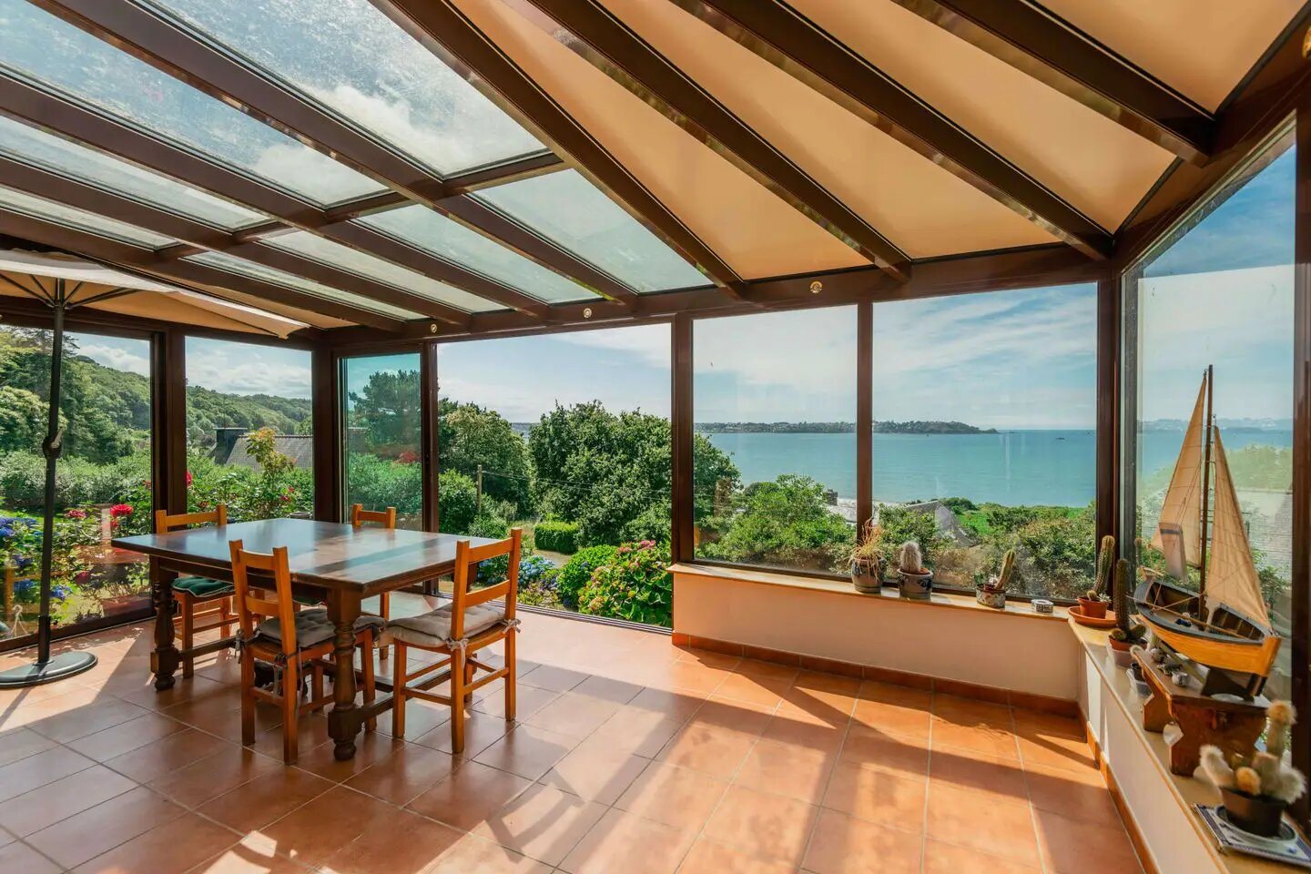Maison à vendre, 109m², Trélévern