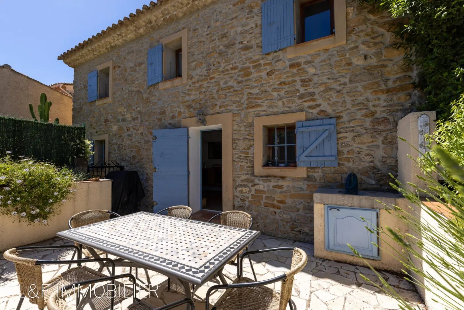 Maison à vendre, 90m², Saint-Cyr-sur-Mer