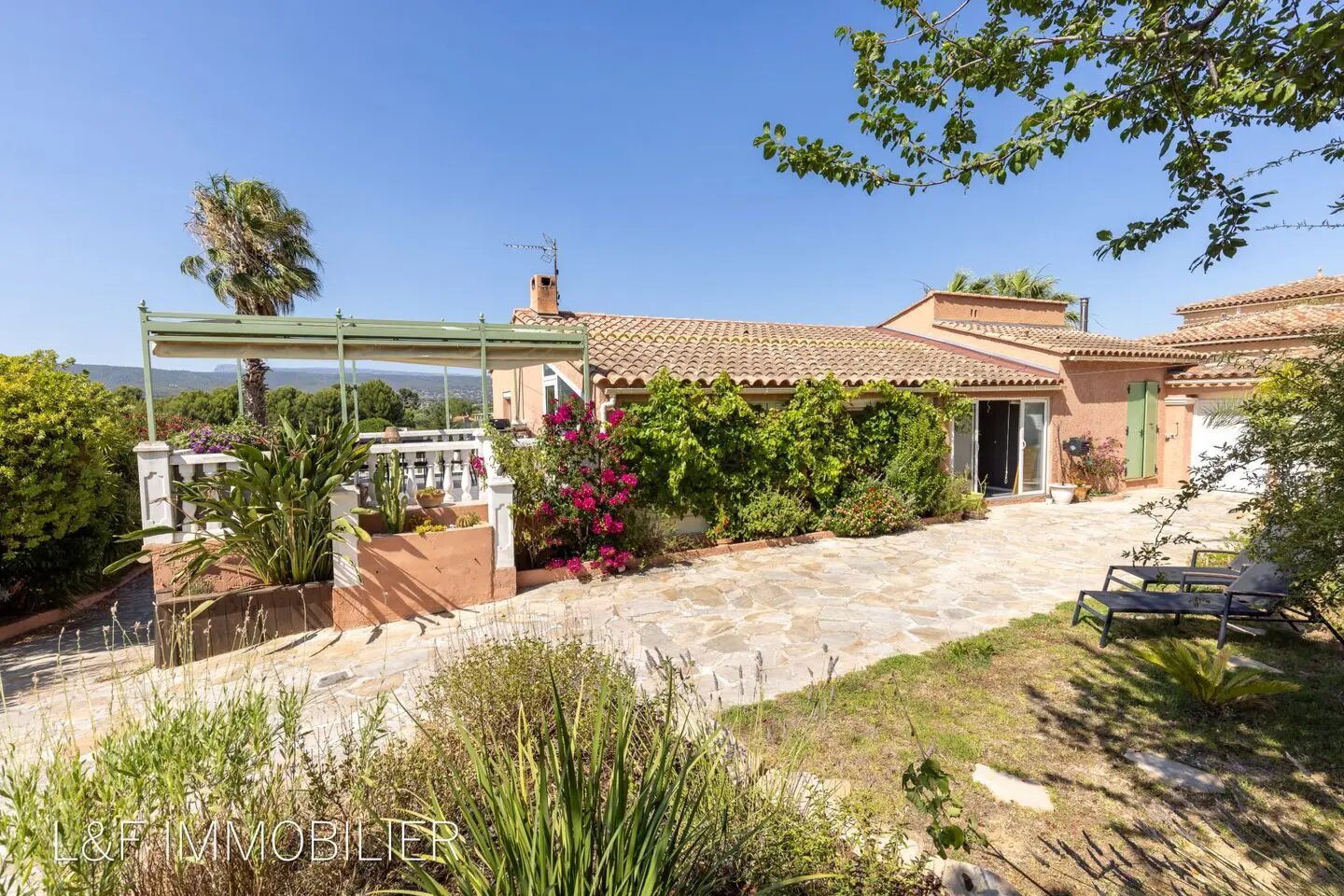 Maison à vendre, 210m², Saint-Cyr-sur-Mer