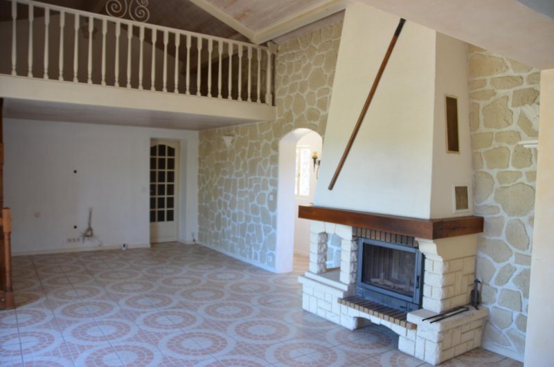 Maison à vendre, 3m², Les Ollières-sur-Eyrieux