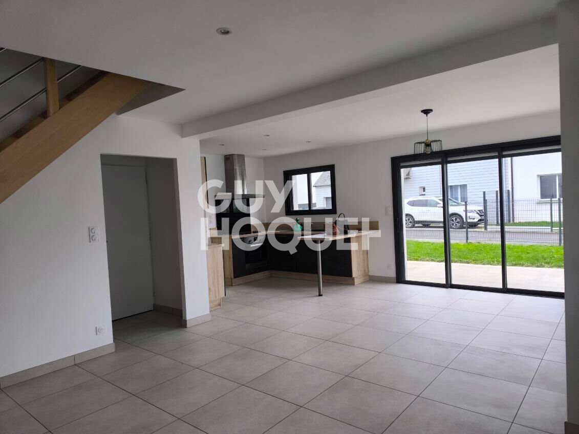 Maison à louer, 101m², Elven