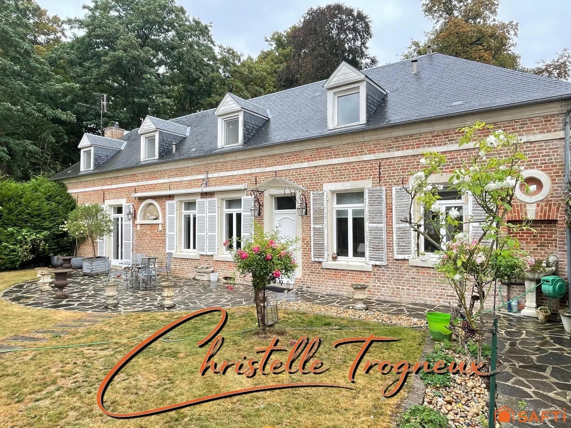 Maison à vendre, 200m², Crouy-Saint-Pierre
