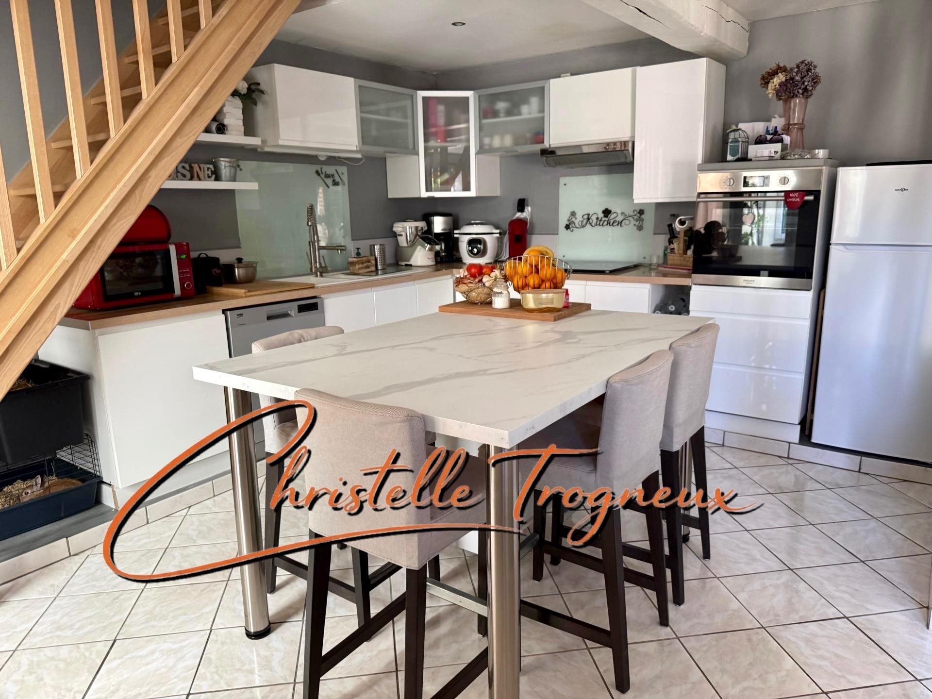 Maison à vendre, 106m², Flesselles