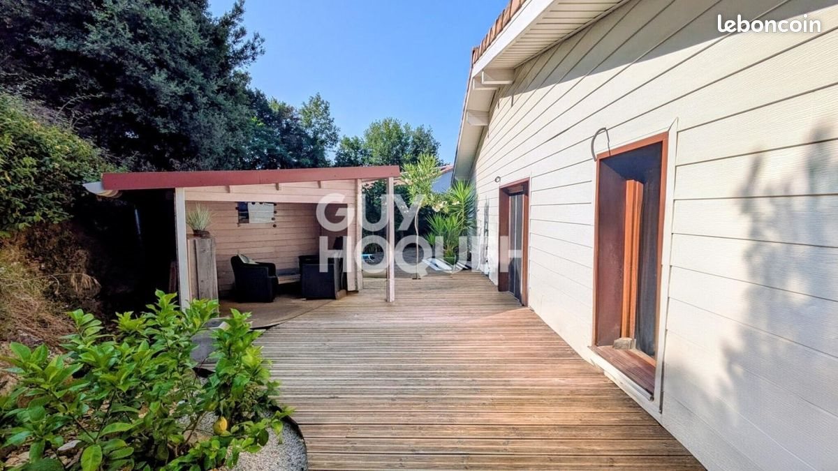 Maison à vendre, 111m², Saint-Georges-les-Bains