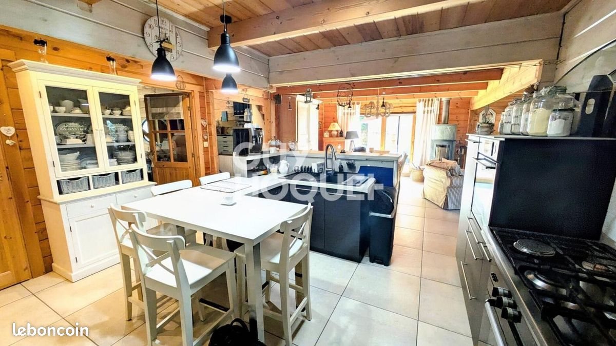 Maison à vendre, 111m², Saint-Georges-les-Bains