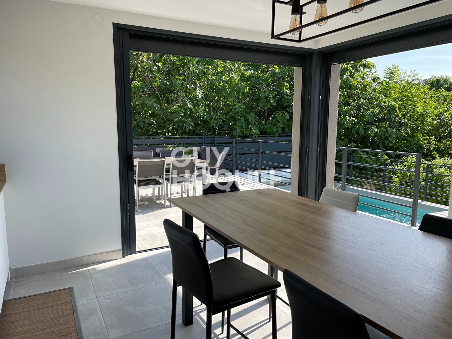Maison à louer, 234m², Valence