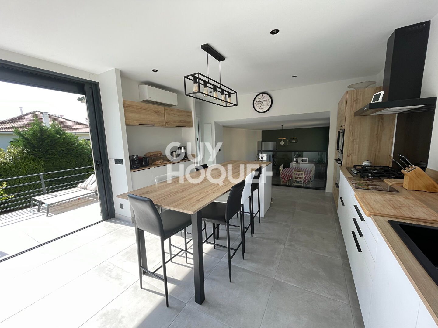 Maison à louer, 234m², Valence