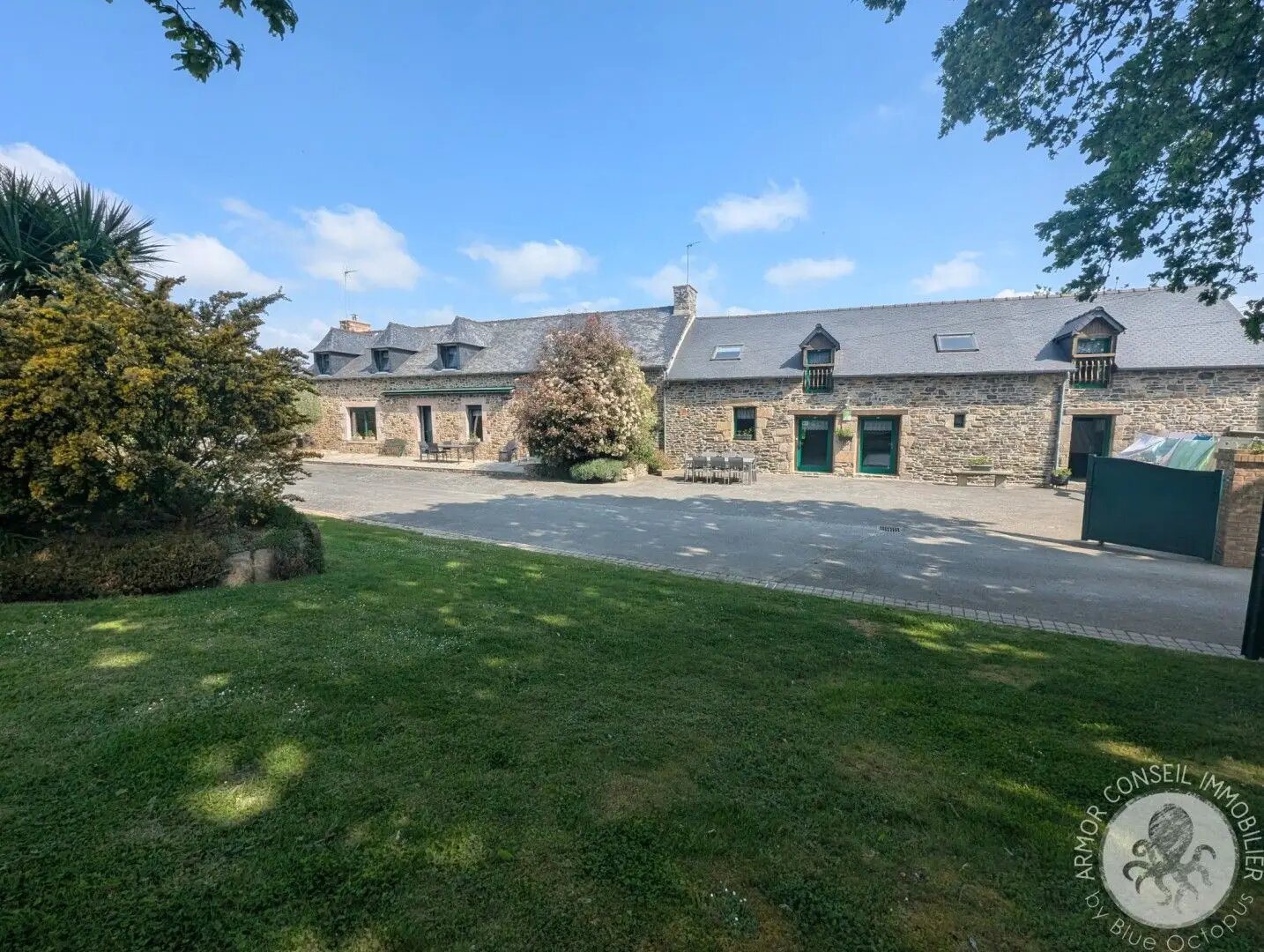 Maison à vendre, 233m², Saint-Denoual