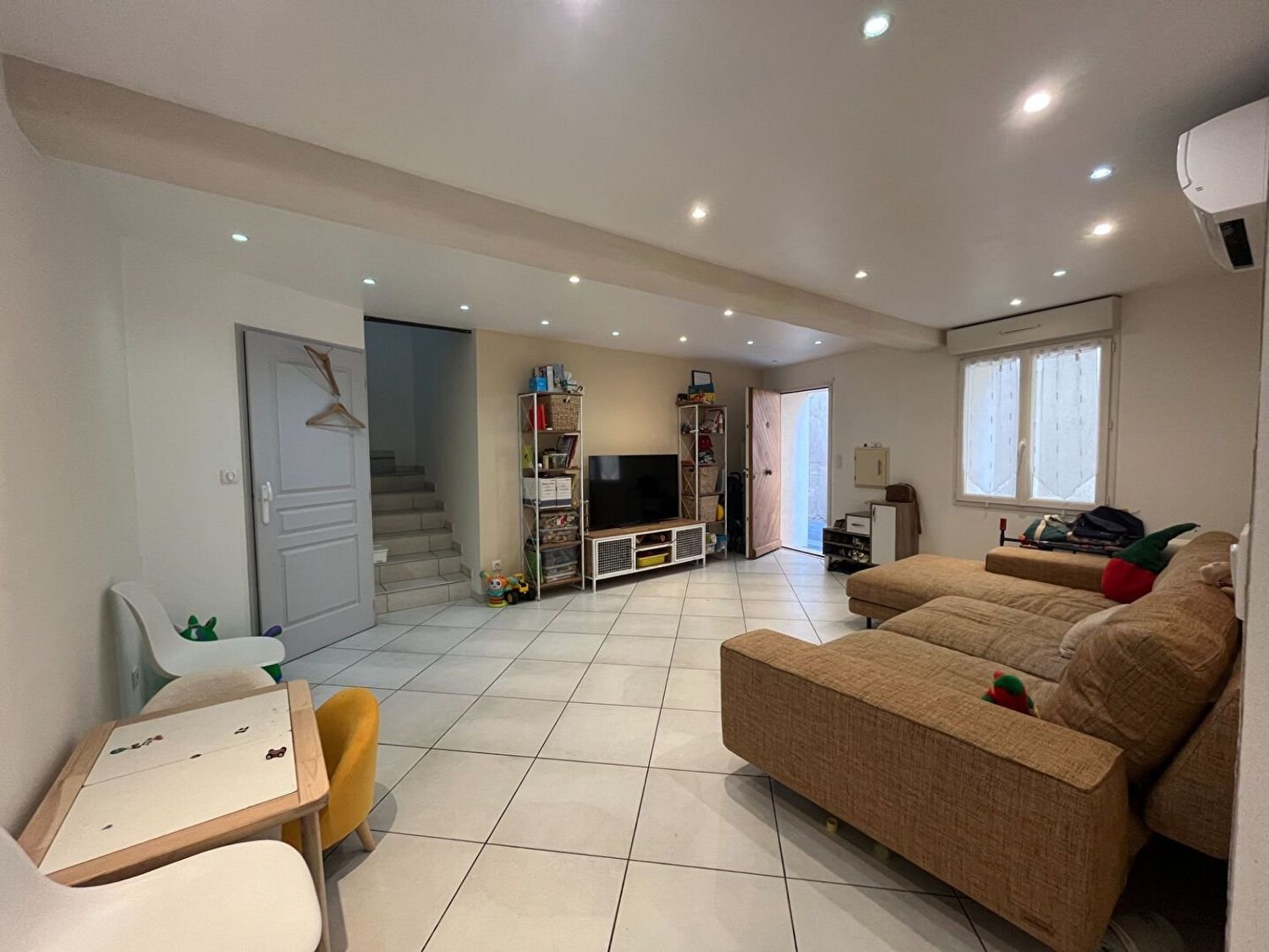 Maison à louer, 93m², Frontignan