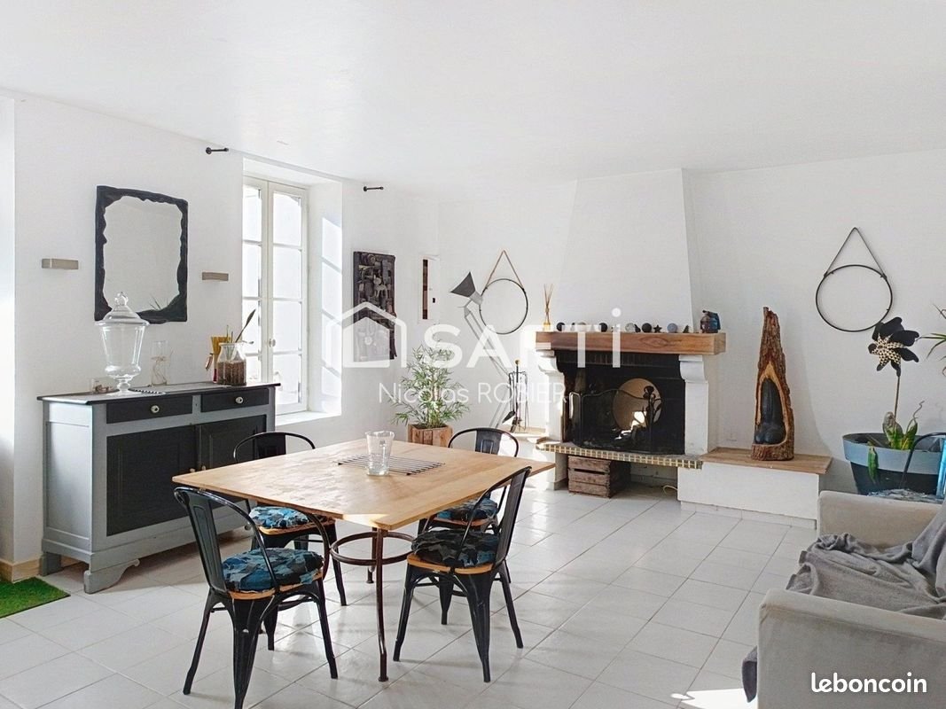 Maison à vendre, 290m², Le Vanneau-Irleau