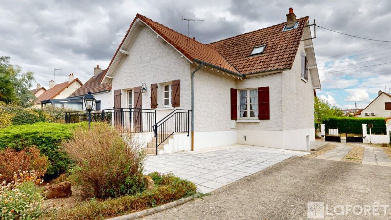 Maison à vendre, 105m², Yzeure