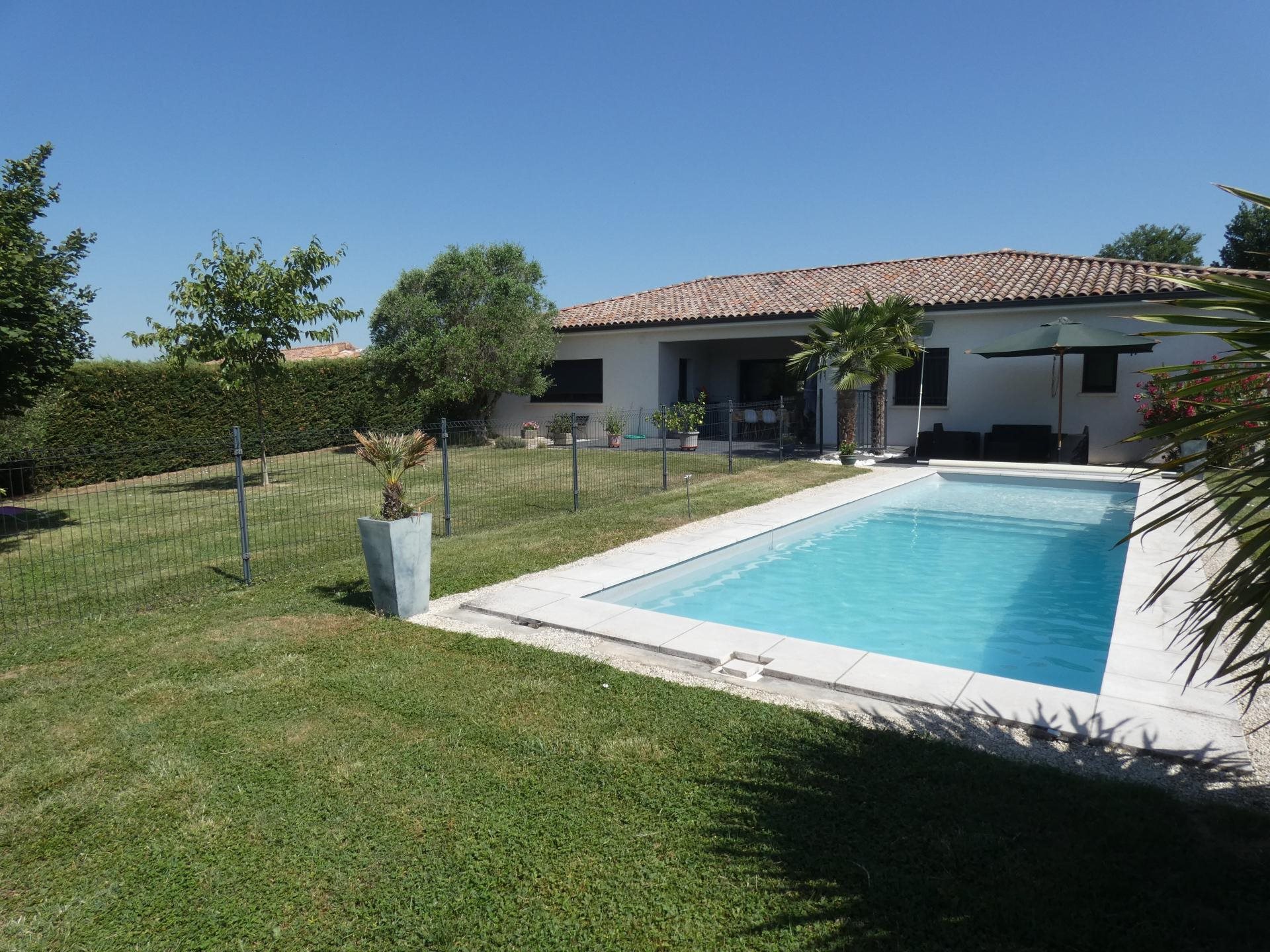 Maison à vendre, 159m², Le Garric
