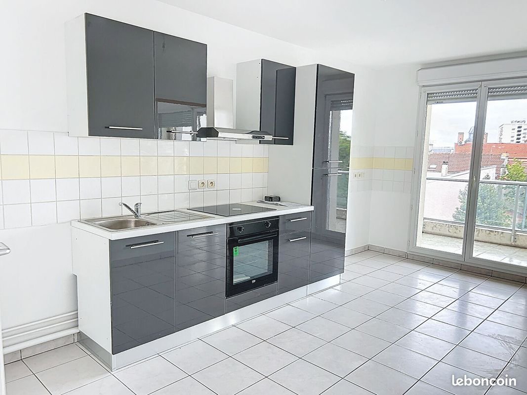 Appartement à louer, 78m², Bétheny