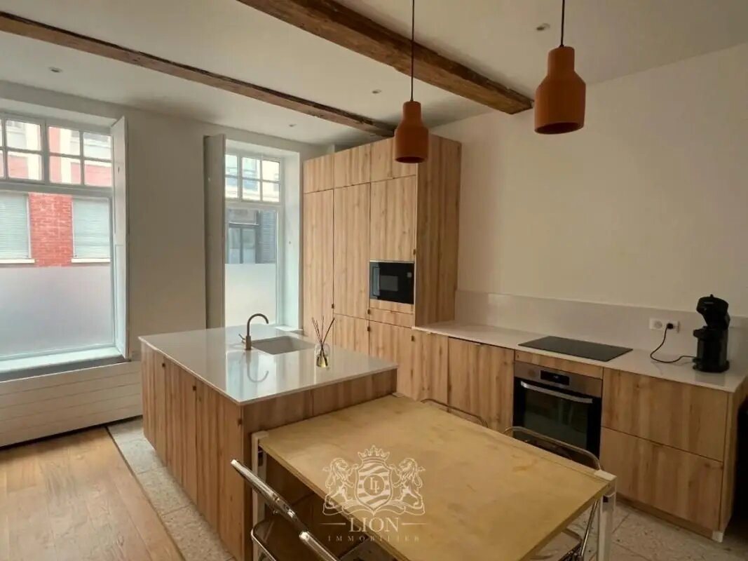 Maison à louer, 111m², Lille