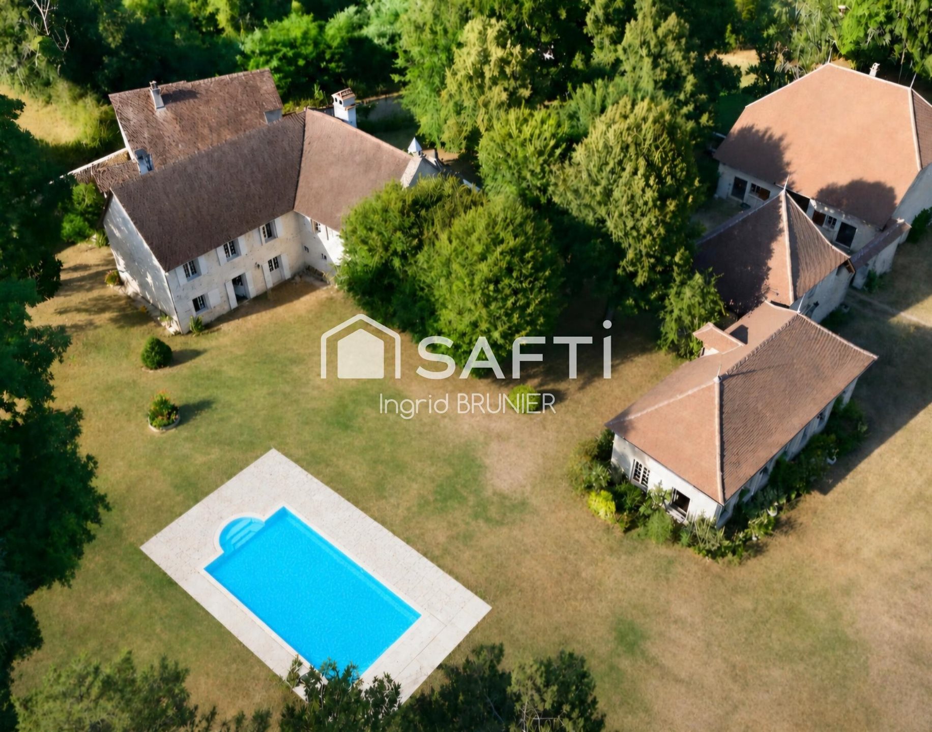 Maison à vendre, 585m², Chazey-Bons