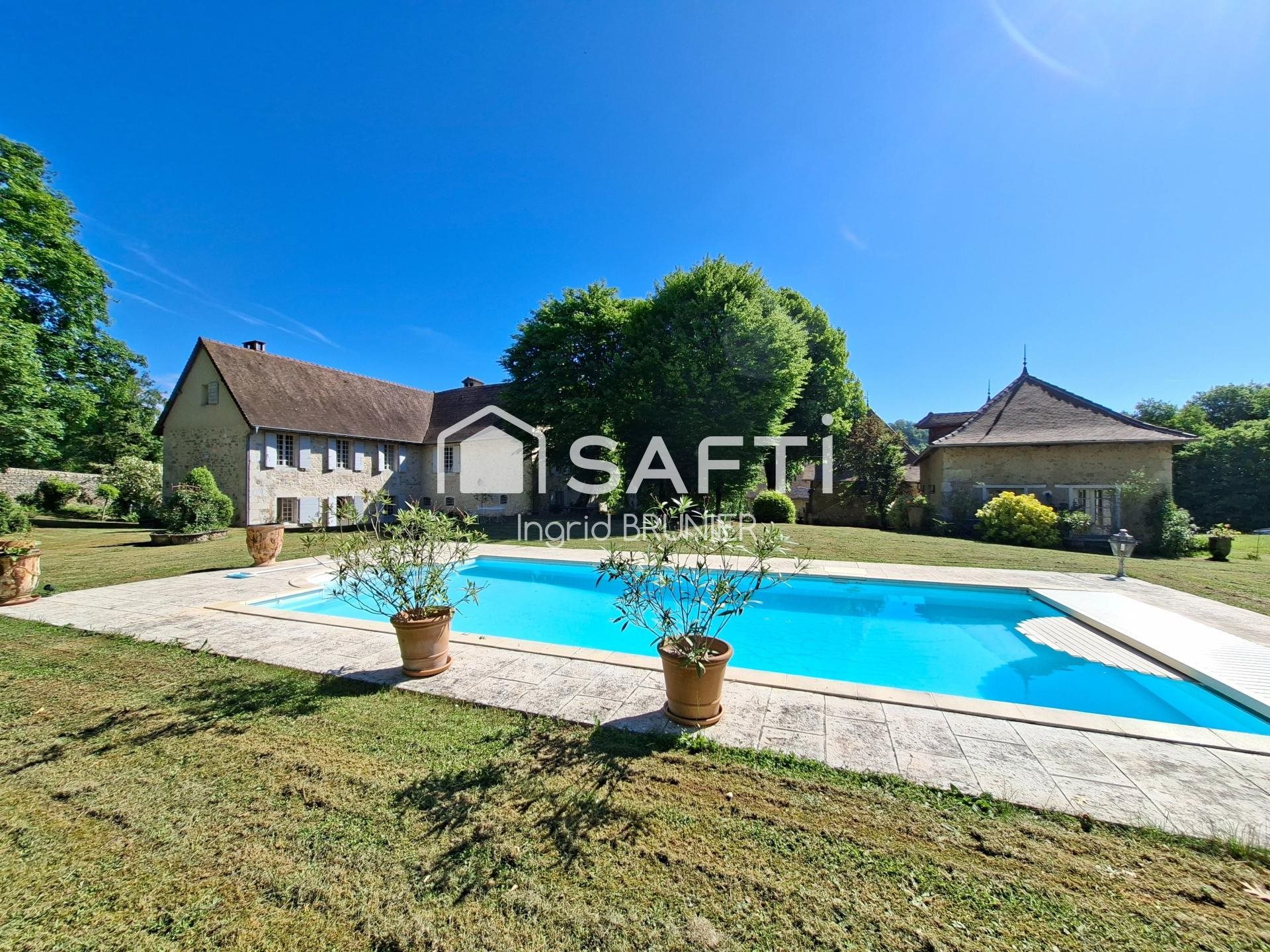 Maison à vendre, 585m², Chazey-Bons