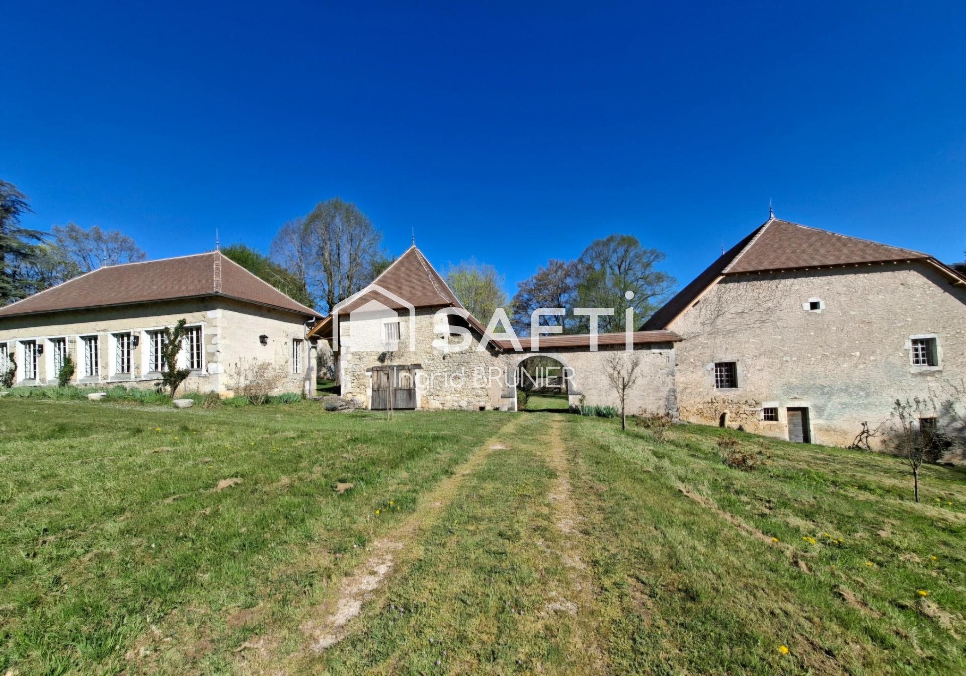Maison à vendre, 585m², Chazey-Bons
