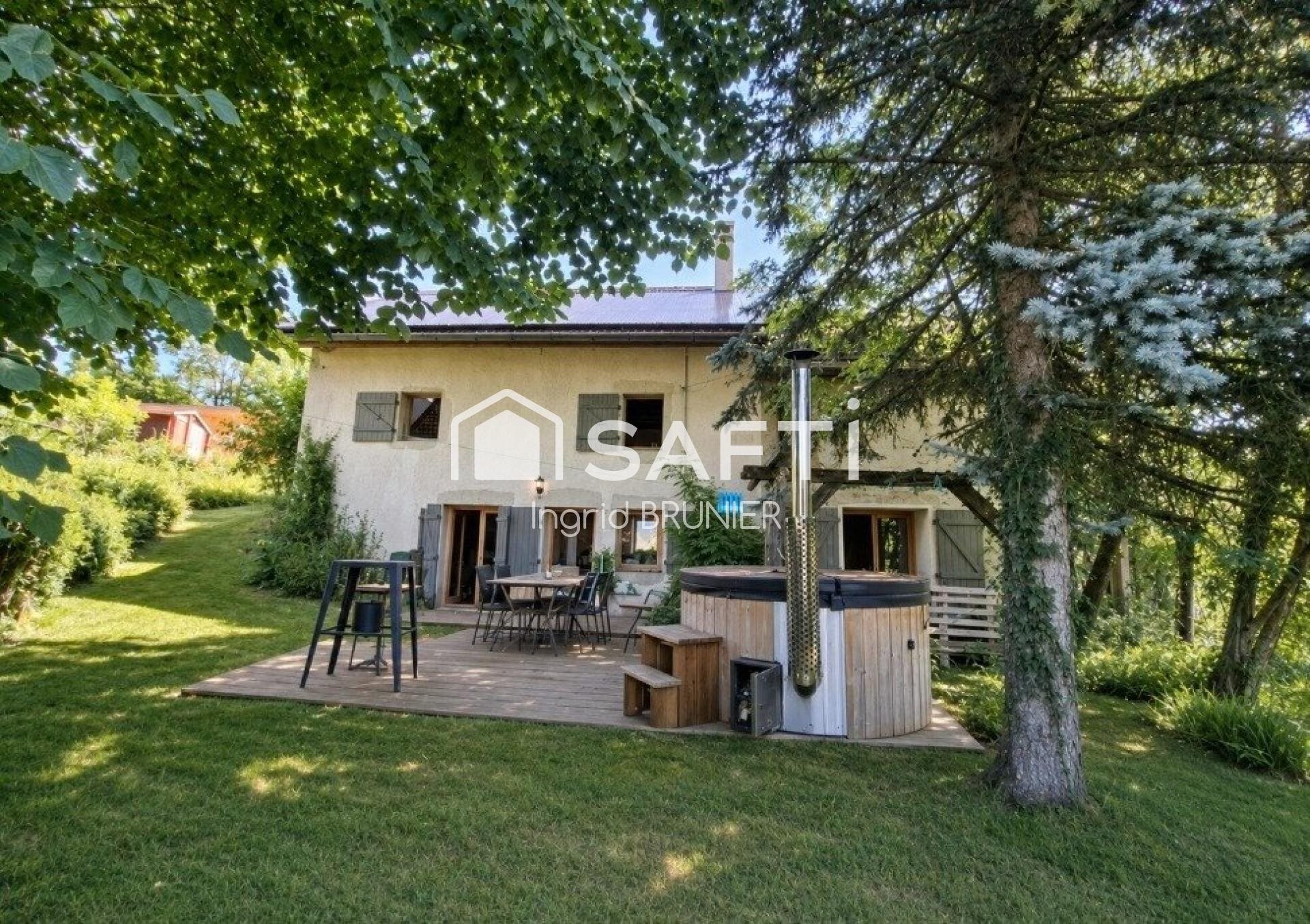 Maison à vendre, 127m², Saint-Pierre-de-Curtille