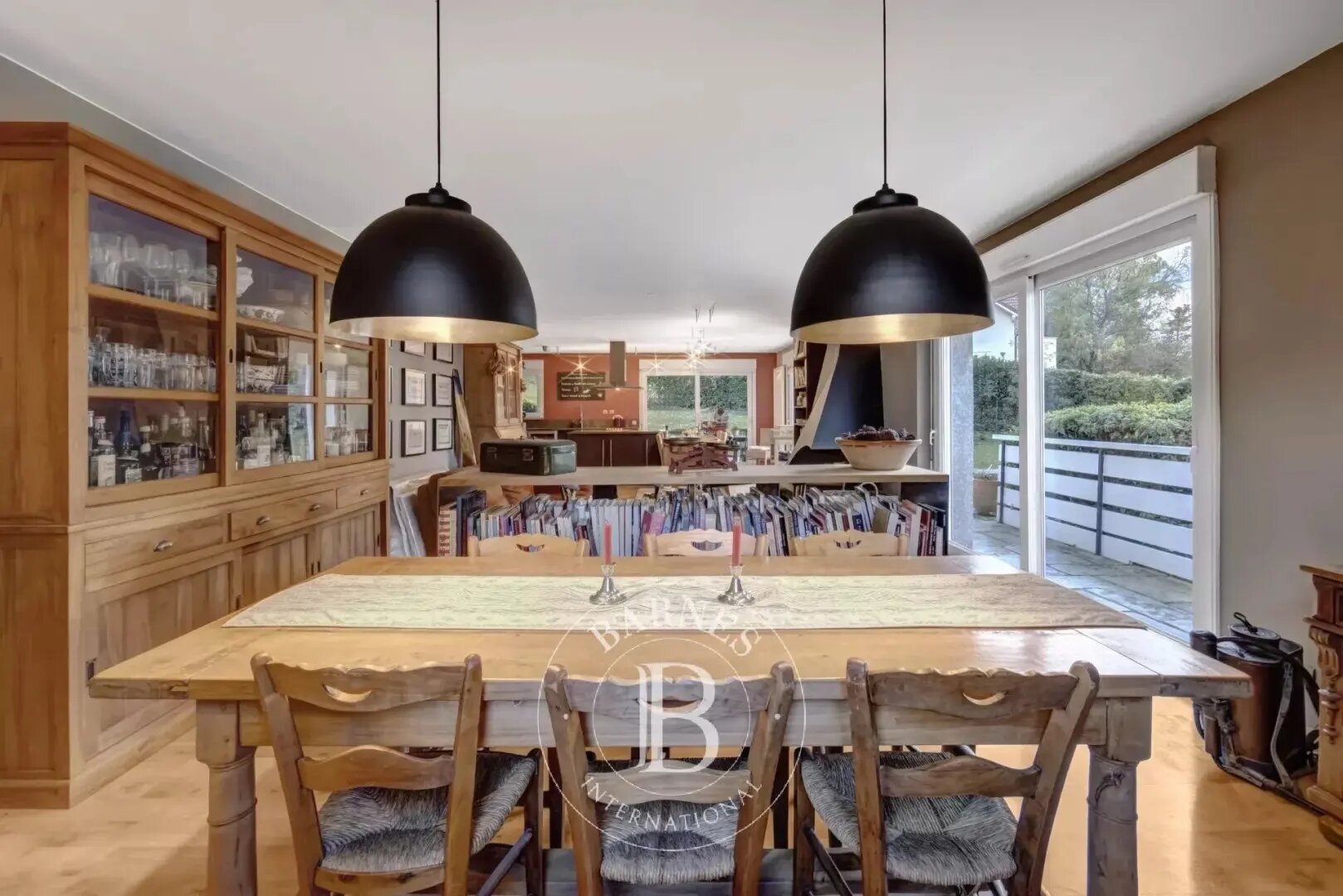 Maison à vendre, 239m², Archamps