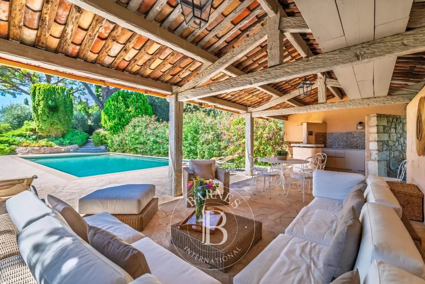Maison à louer, 300m², Châteauneuf-Grasse