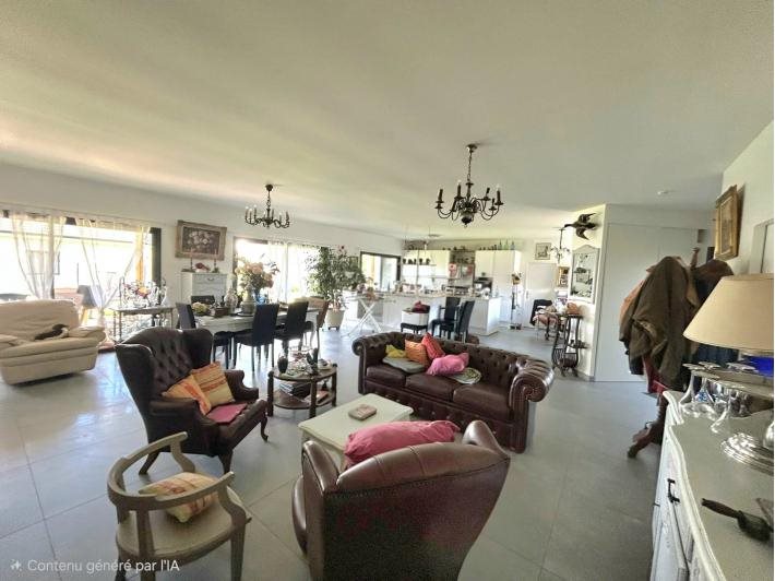 Maison à vendre, 190m², Bernay
